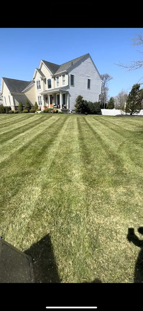 Local outdoor landscaping experts serving Vineland, NJ - Happy Lawn Care