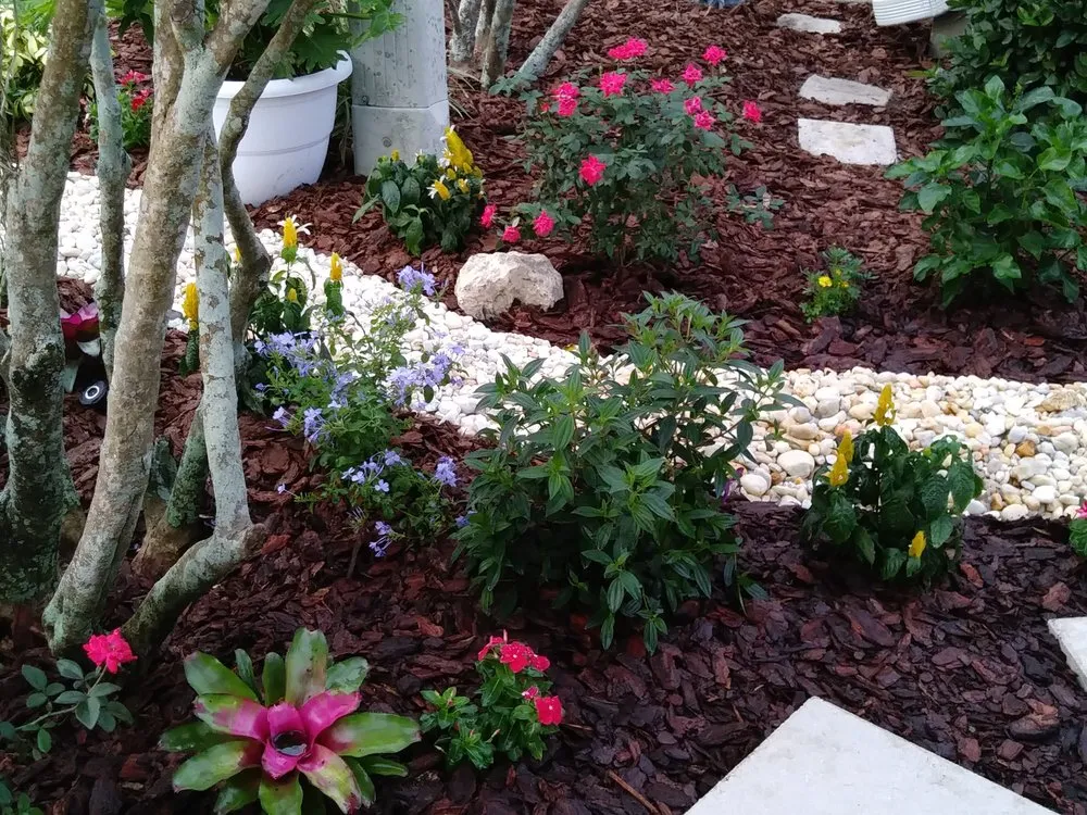 Expert outdoor landscaping in St. Petersburg, FL by Happy Plants Private Gardening and Design