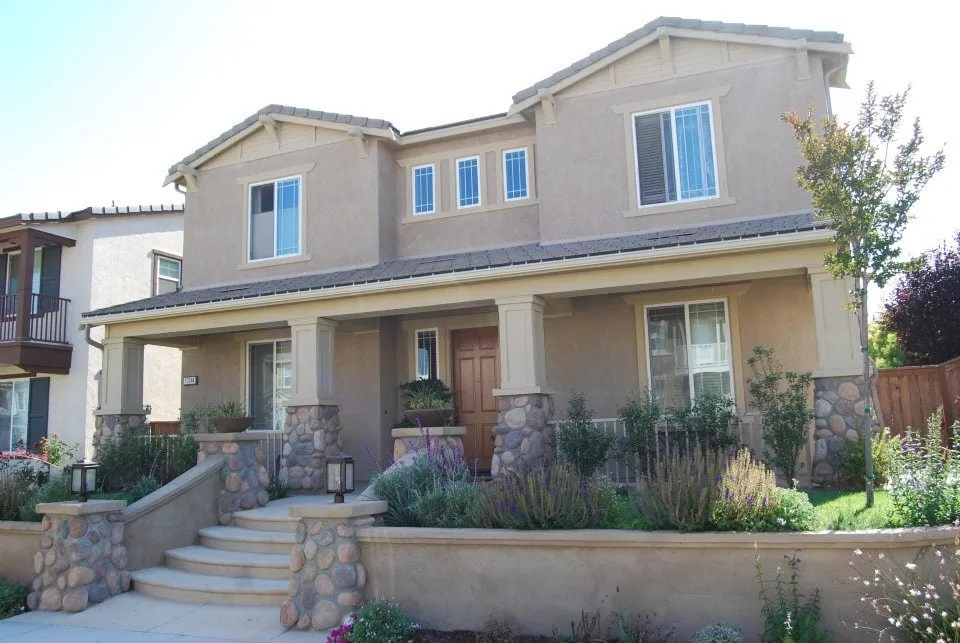 Top-rated yard cleanup service in La Jolla, CA - Happy Roots Landscape