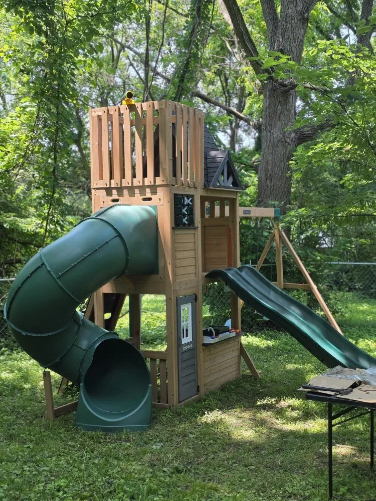 Affordable garden landscaping near you in Franklin, IN by Happy To Help