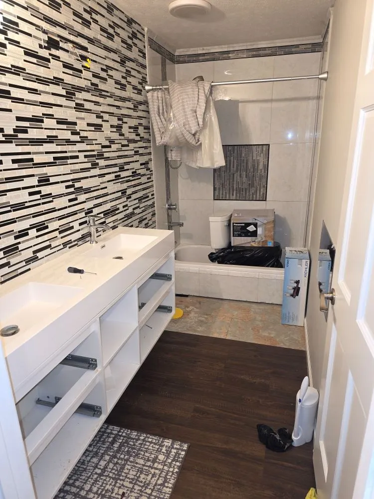 Expert landscape installation experts serving Franklin, IN - Happy To Help