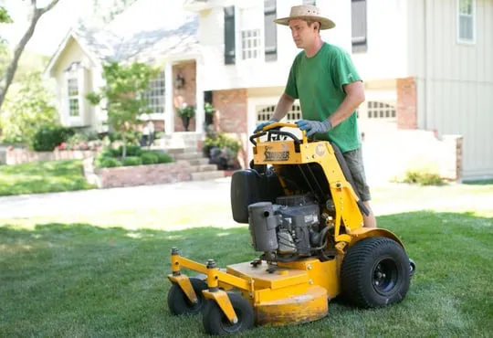 Local lawn mowing service near you in Prairie Village, KS by Happy Yards KC