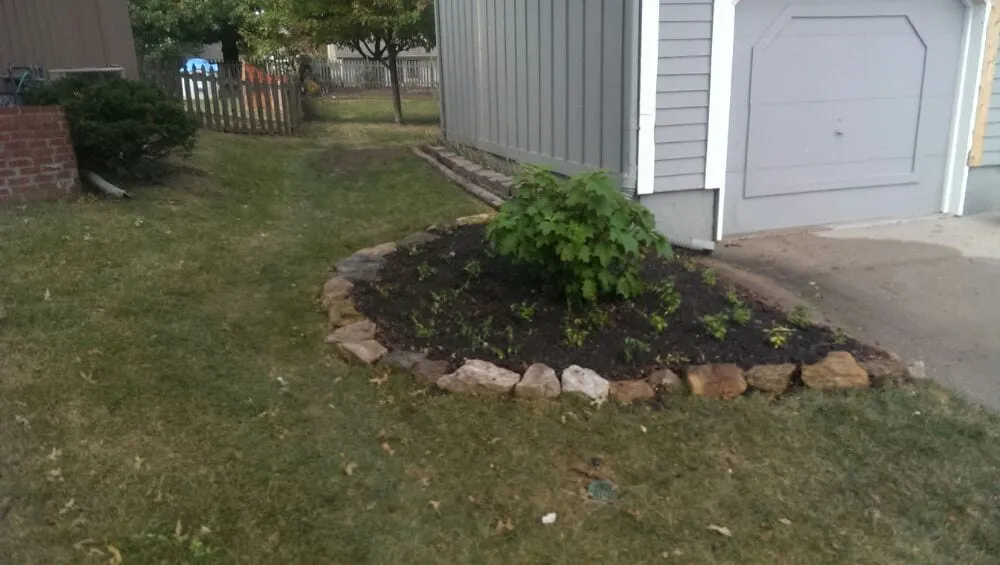 Reliable lawn mowing service experts serving Prairie Village, KS - Happy Yards KC