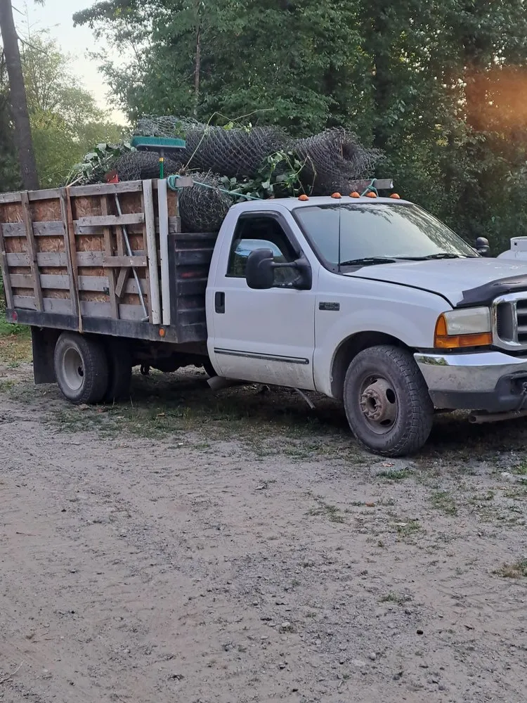 Local garden landscaping with custom design in Sedro-Woolley, WA by Happy Yards Tree Service & Lawn Care