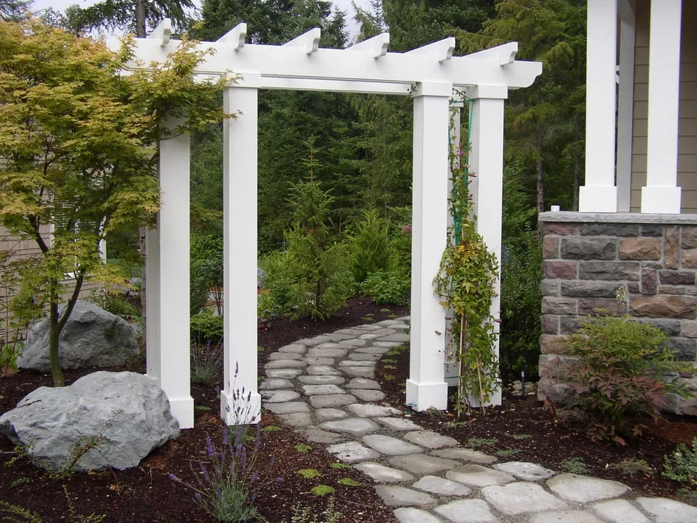 Expert residential landscaping in Gig Harbor, WA by Harbor Greenscapes