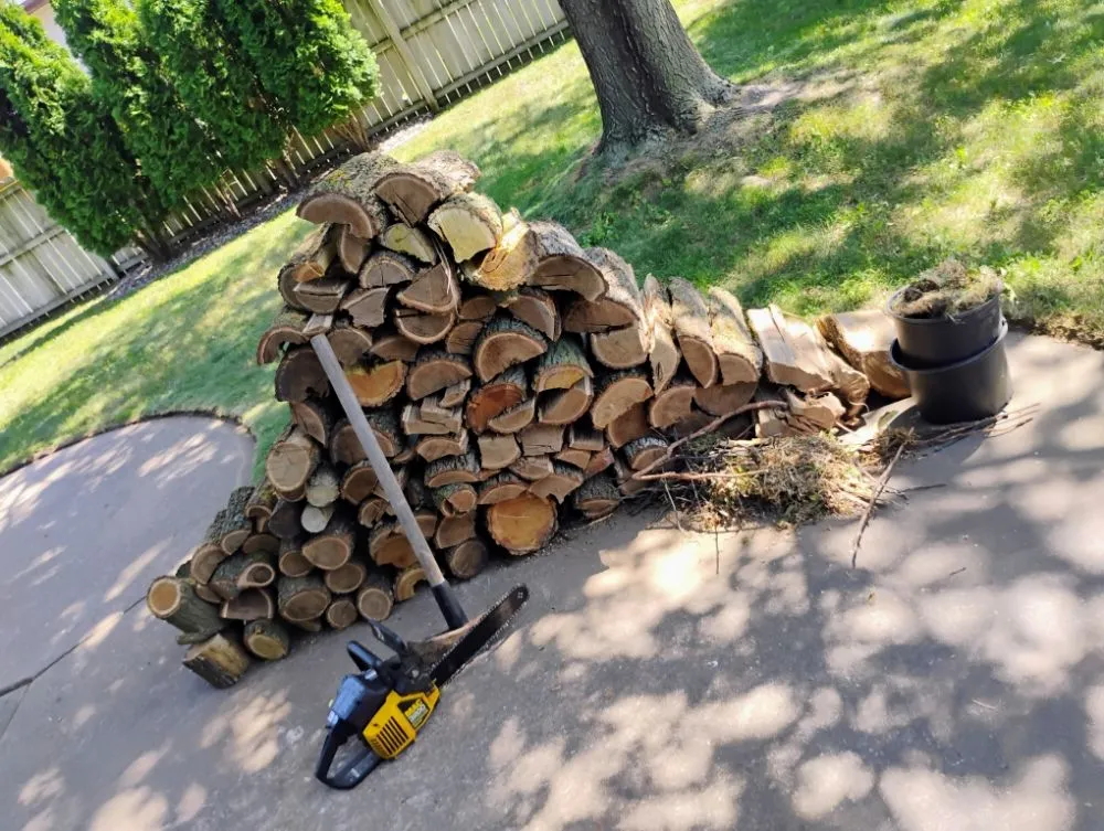 Top-rated lawn mowing service in La Crosse, WI - Hard Rock Landscaping