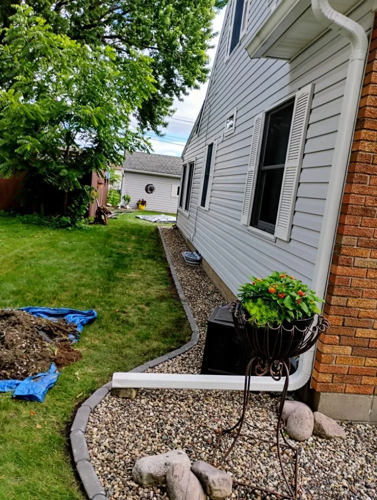Expert lawn care service experts serving La Crosse, WI - Hard Rock Landscaping
