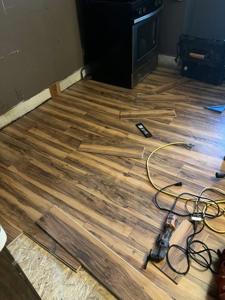 Expert outdoor landscaping experts serving Cleveland, OH - Hard Work Or No Work