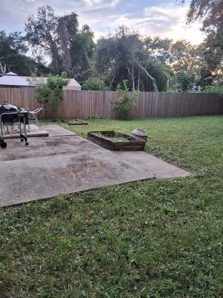 Custom outdoor landscaping in Fernandina Beach, FL - Hard Workin Bee Landscaping