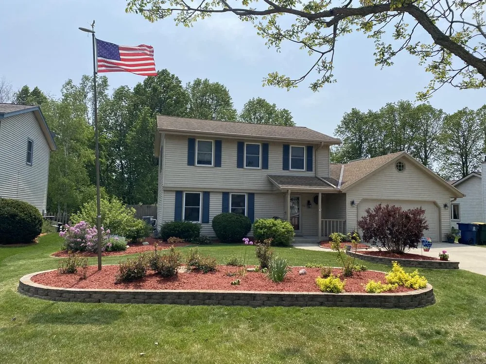 Expert yard maintenance for beautiful yards across Winchester, VA - Hard Yardz