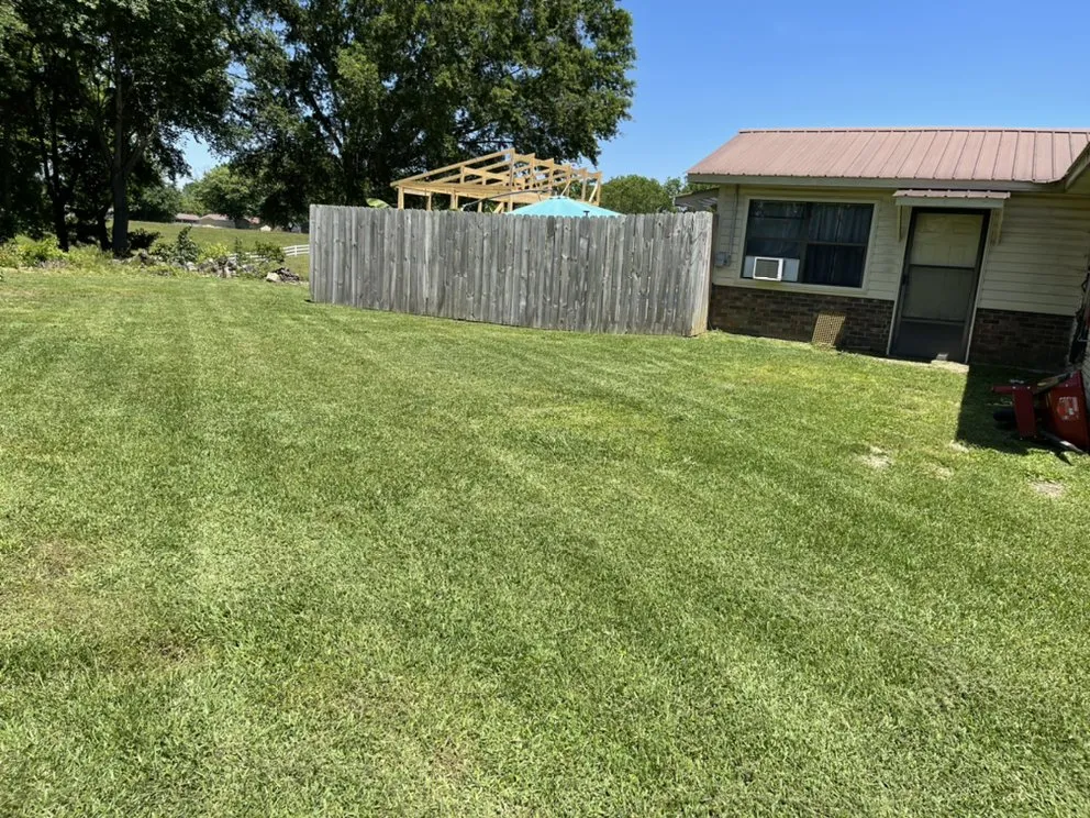 Trusted yard maintenance for outdoor upgrades across Albertville, AL - Hardin Lawn Care