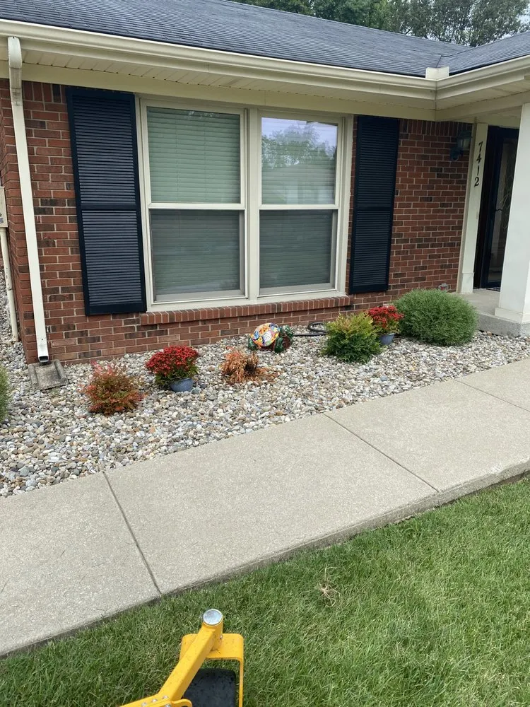 Local yard maintenance experts serving Taylorsville, KY - Hardin Lawn Care