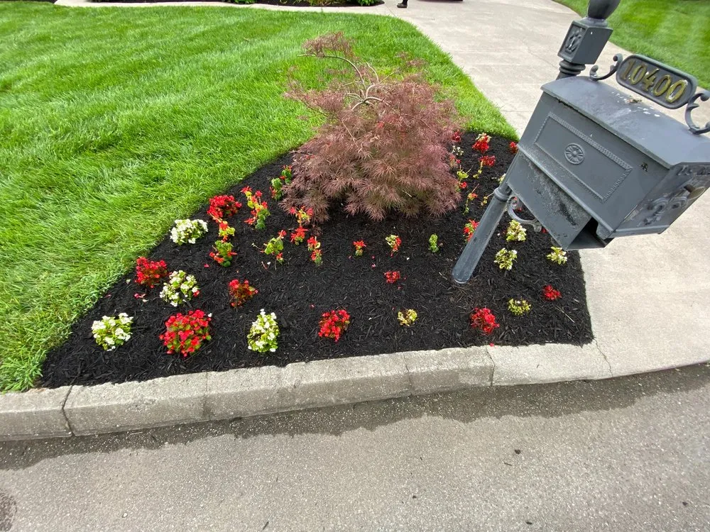 Expert residential landscaping in Oak Ridge, TN by Hardin Valley Lawn & Landscape