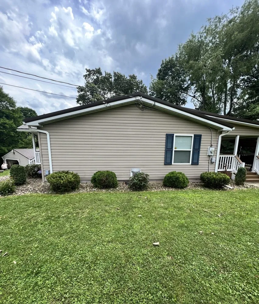 Affordable yard cleanup service experts serving New Castle, PA - Harding Lawn & Landscape