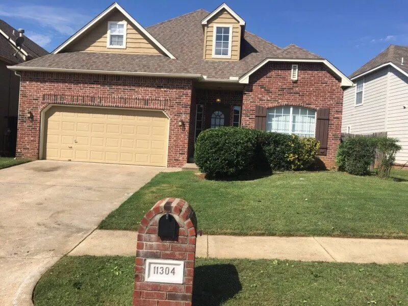 Trusted residential landscaping in Tulsa, OK - Harding lawn care