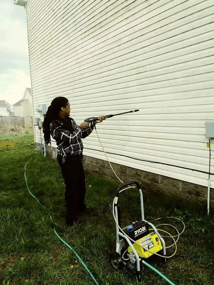 Trusted residential landscaping in Clarksville, TN by Harding Property Preservation