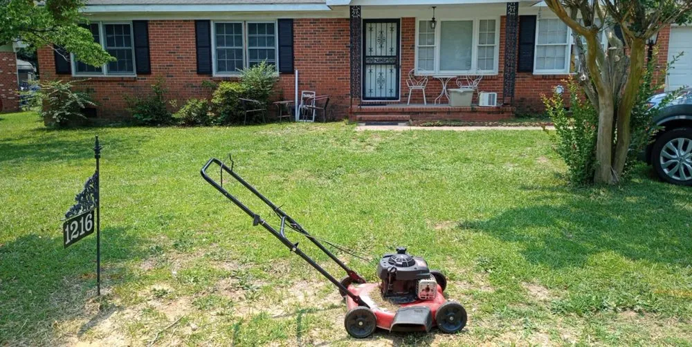 Top-rated garden landscaping experts serving Fayetteville, NC - Hardins Lawn Service