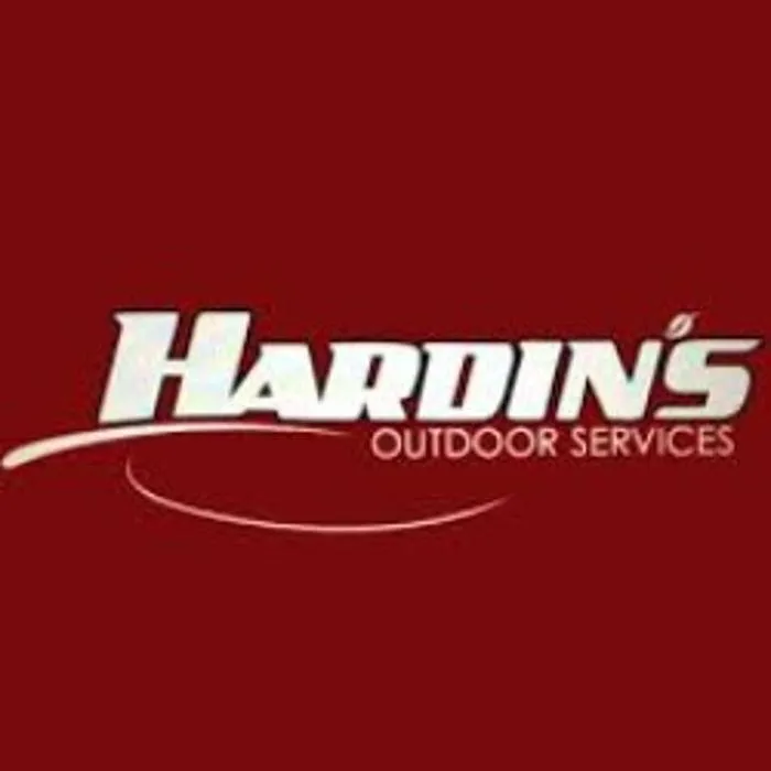 Affordable yard cleanup service for year-round maintenance across White Lake, MI - Hardin's Outdoor Services