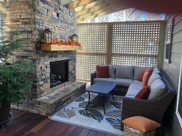 Affordable lawn care service experts serving Woodstock, GA - Hardrock Landscape Construction