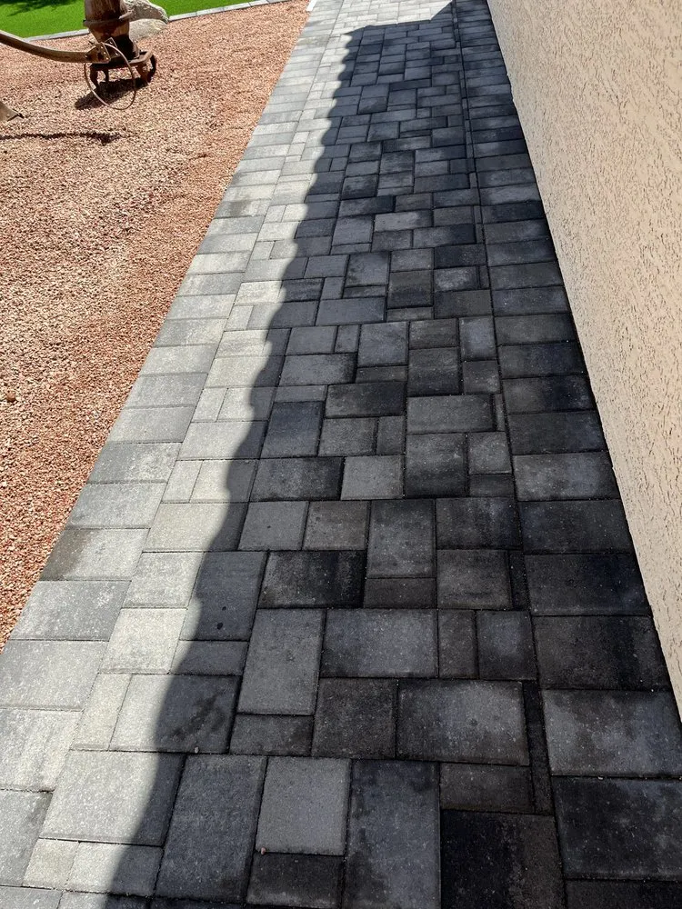 Affordable yard maintenance in Avondale, AZ - Hardscape & Landscape