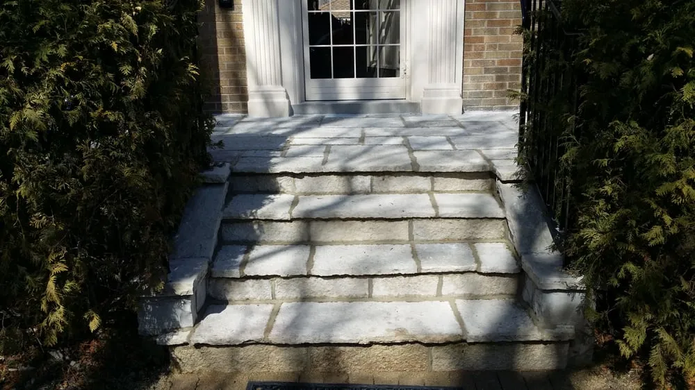 Trusted yard maintenance in Chicago, IL by Hardscape Creations