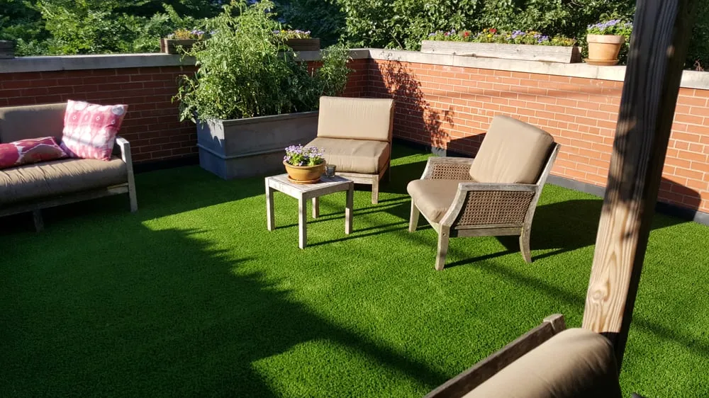 Reliable lawn mowing service in Chicago, IL - Hardscape Creations