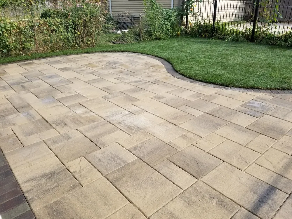 Local yard cleanup service in Chicago, IL by Hardscape Creations