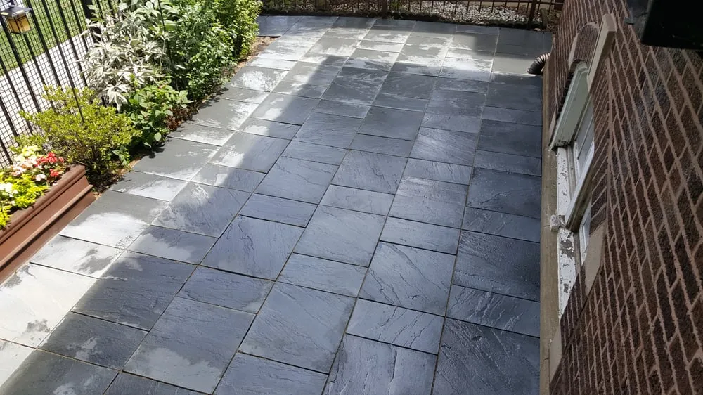 Top-rated outdoor landscaping experts serving Chicago, IL - Hardscape Creations