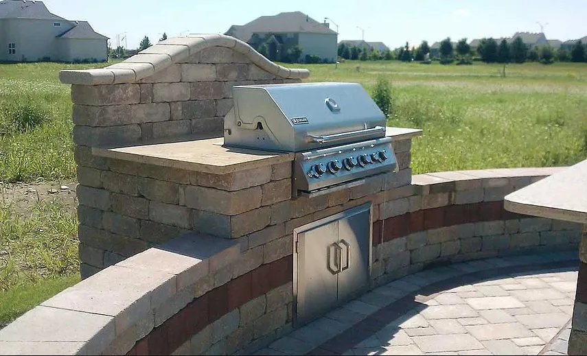 Expert yard cleanup service in Yorkville, IL - Hardscape Group Landscaping