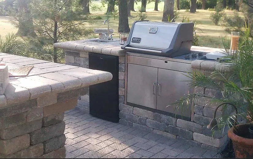 Expert yard maintenance for year-round maintenance in Yorkville, IL by Hardscape Group Landscaping