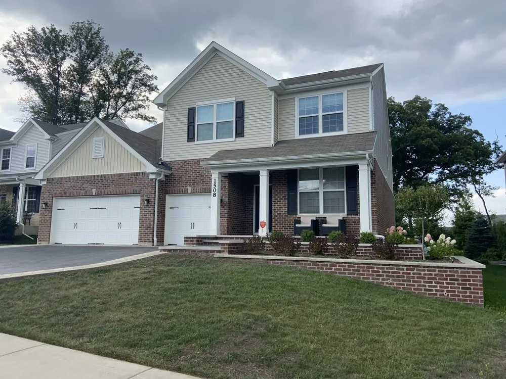 Affordable outdoor landscaping for homes in Lisle, IL by Hardscape