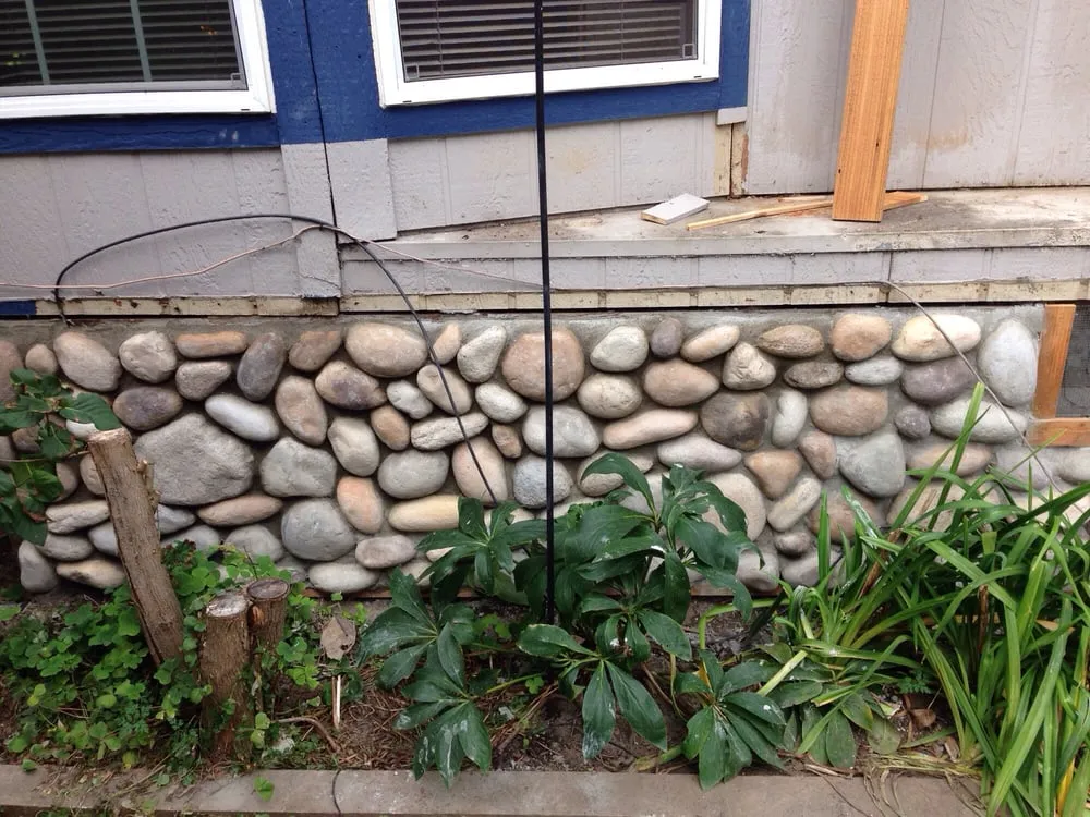 Affordable lawn mowing service experts serving Sammamish, WA - Hardscapes By Design