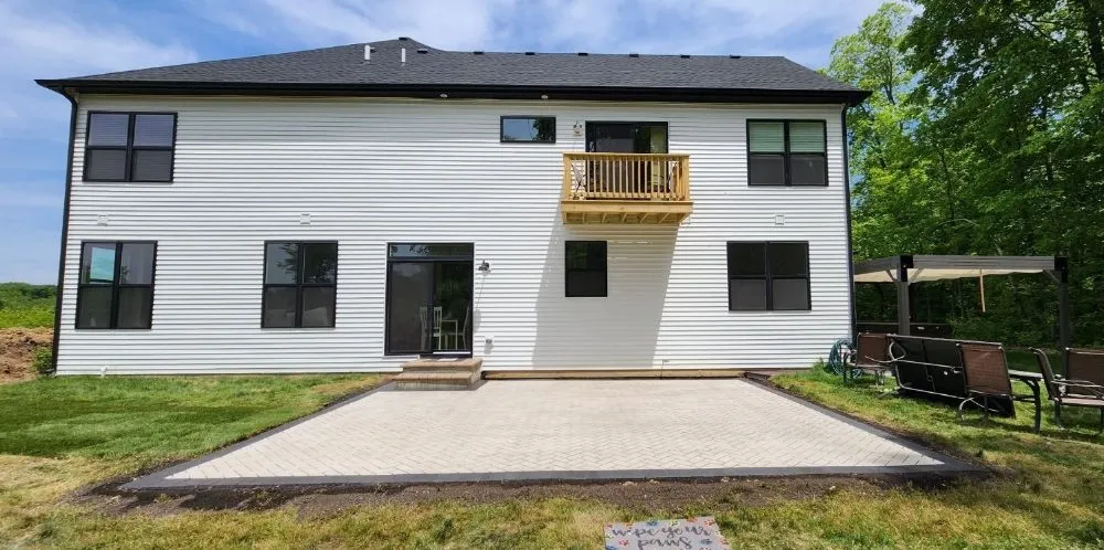 Trusted lawn care service in Aurora, IL - Hardscapes Innovation