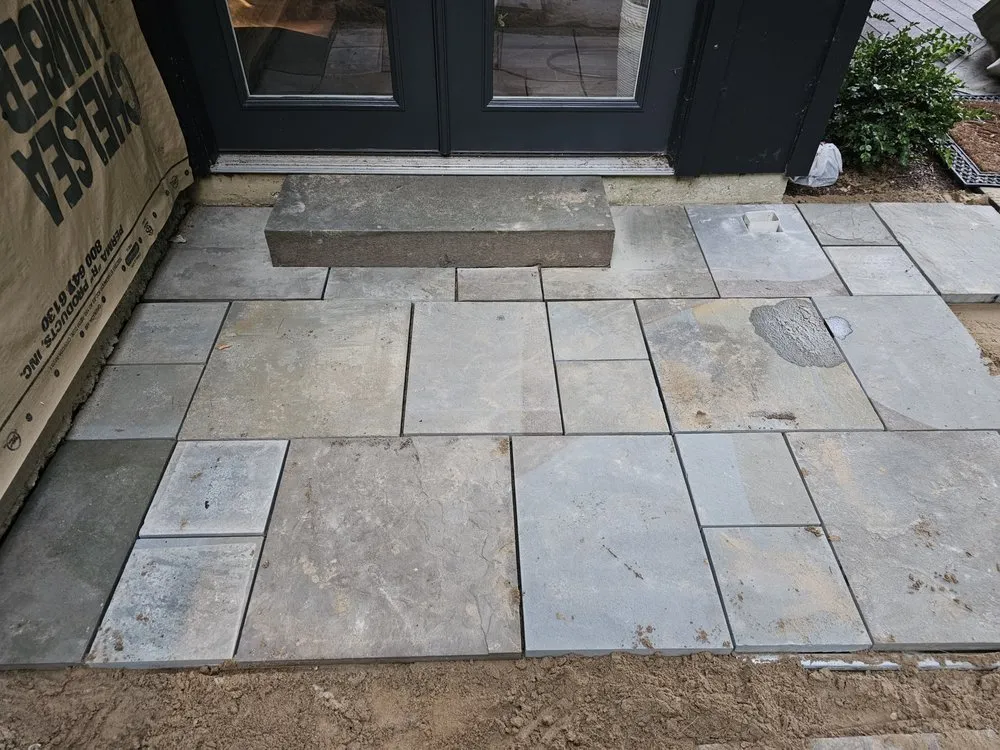 Custom yard maintenance in Jackson, MI - Hardscapes