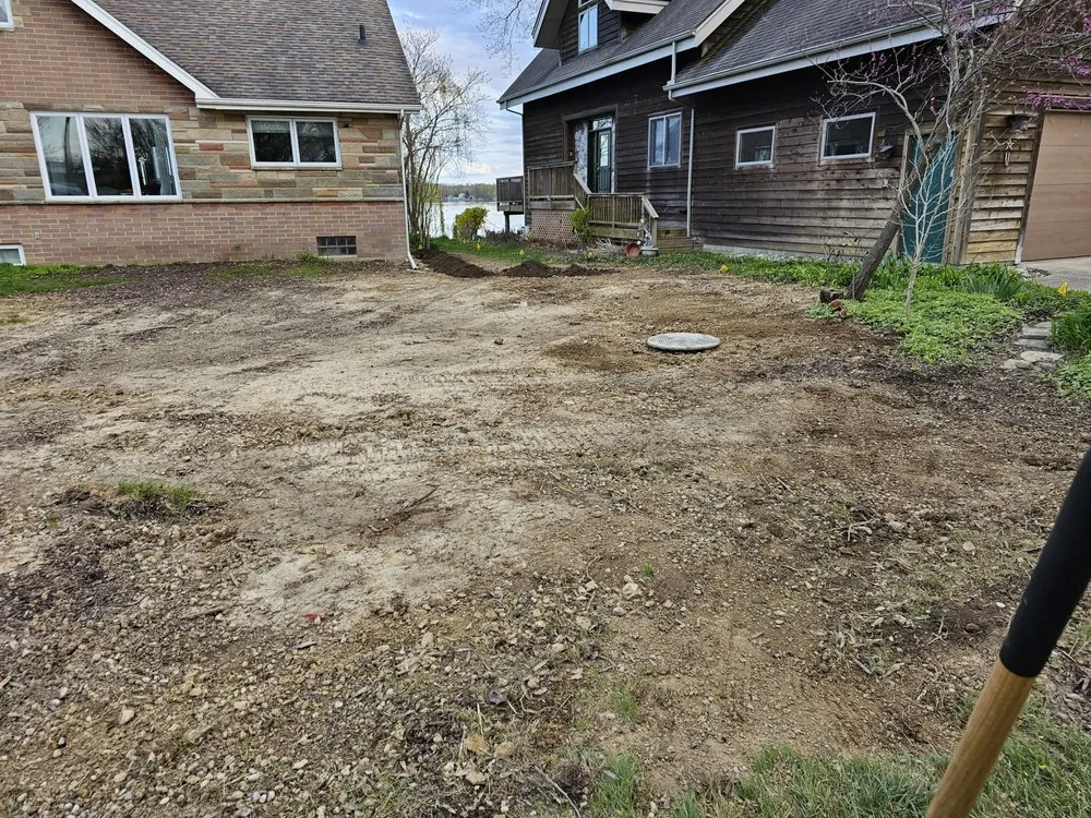 Custom yard maintenance experts serving Jackson, MI - Hardscapes