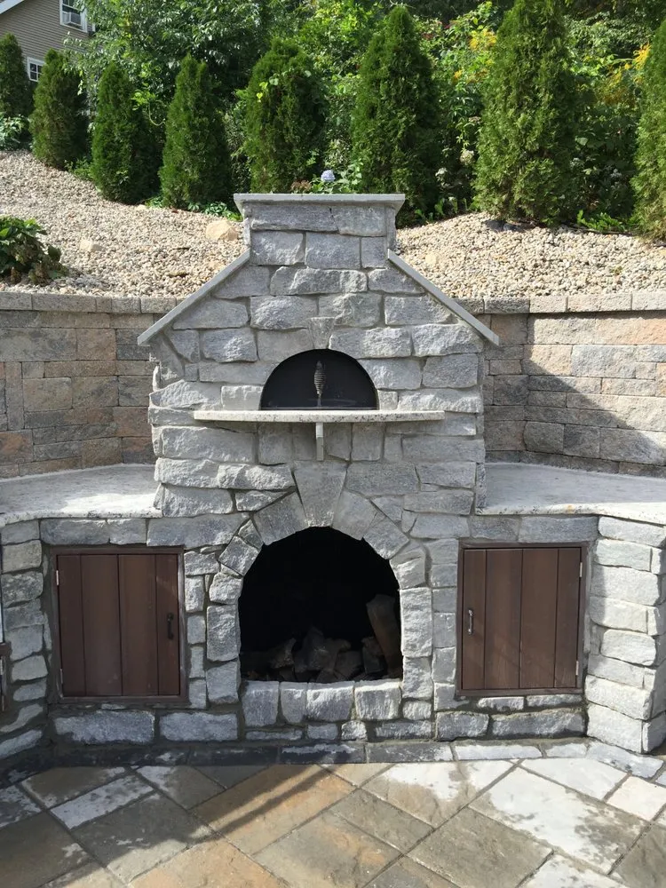 Custom landscape design in Wallingford, CT - Hardscapes Landscaping