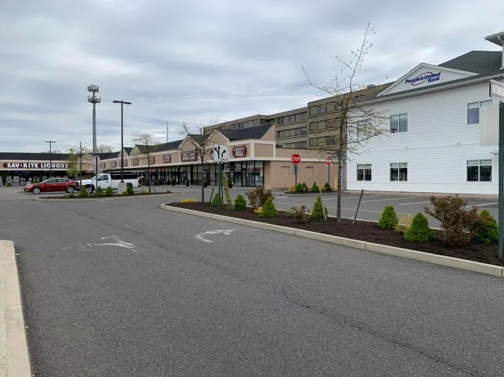 Top-rated landscaping services near you across Wallingford, CT - Hardscapes Landscaping