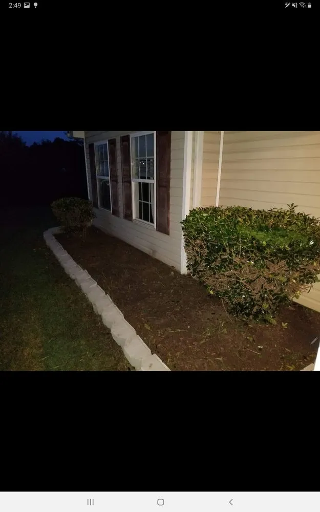 Custom landscaping services experts serving Spartanburg, SC - Hardy Hauling and Installing