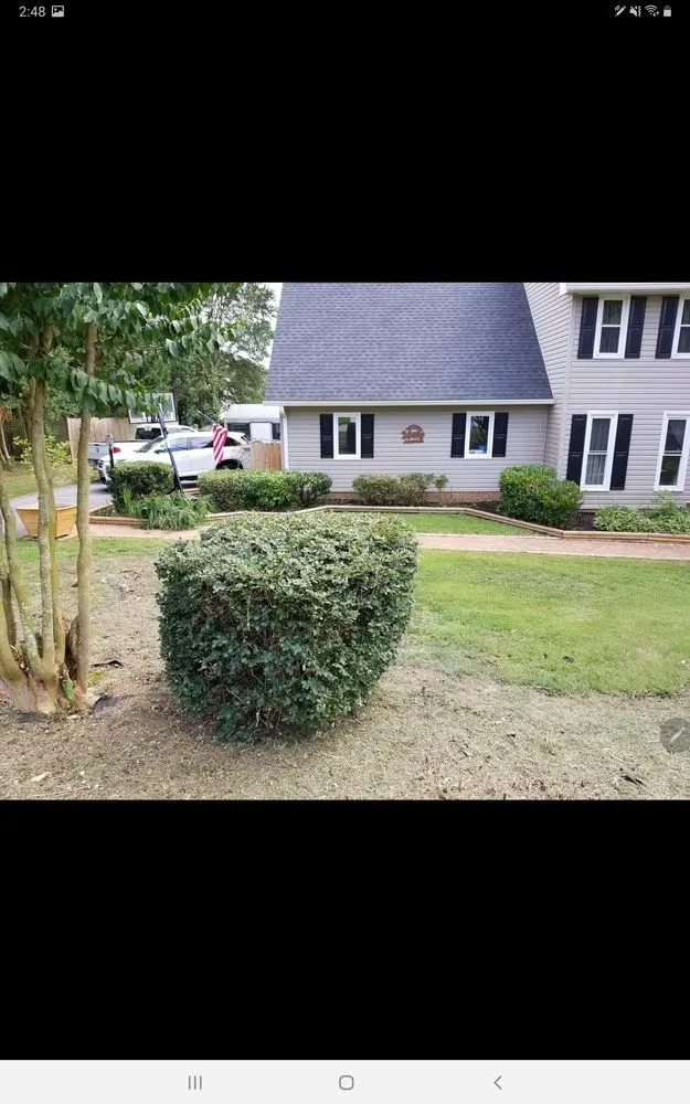 Top-rated lawn mowing service experts serving Spartanburg, SC - Hardy Hauling and Installing