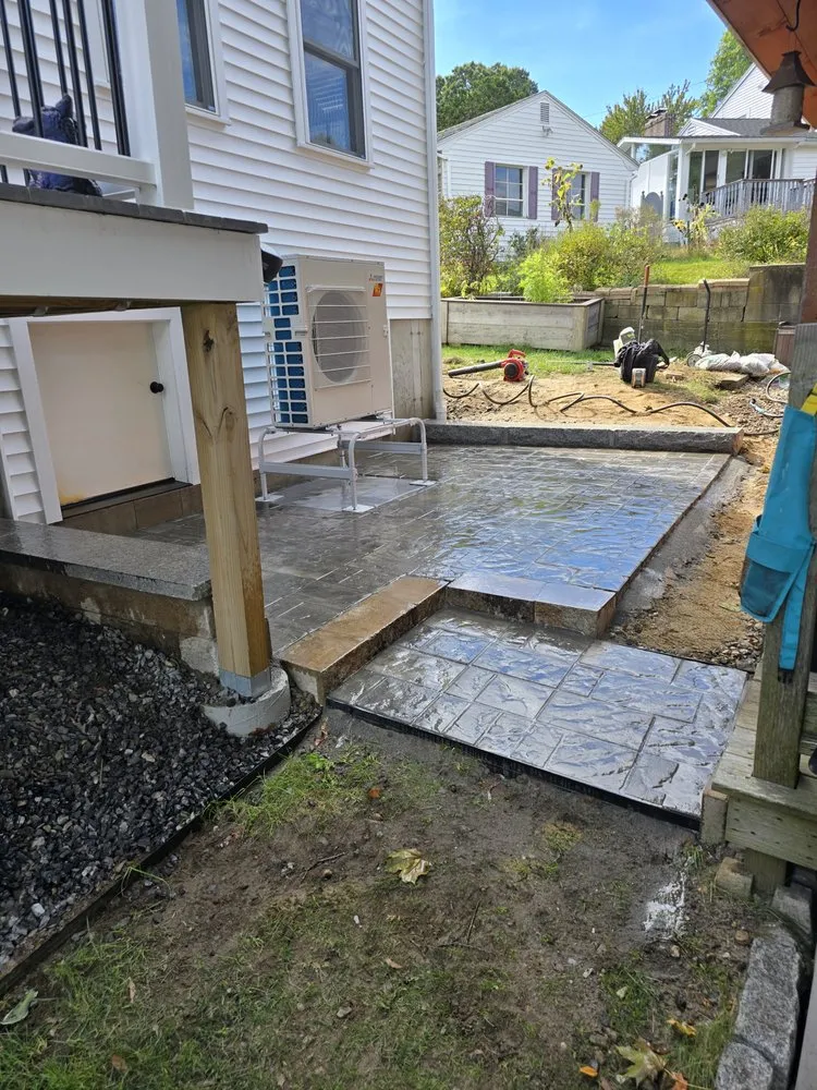 Expert lawn mowing service experts serving Malden, MA - Hardy Landscapes and Masonry