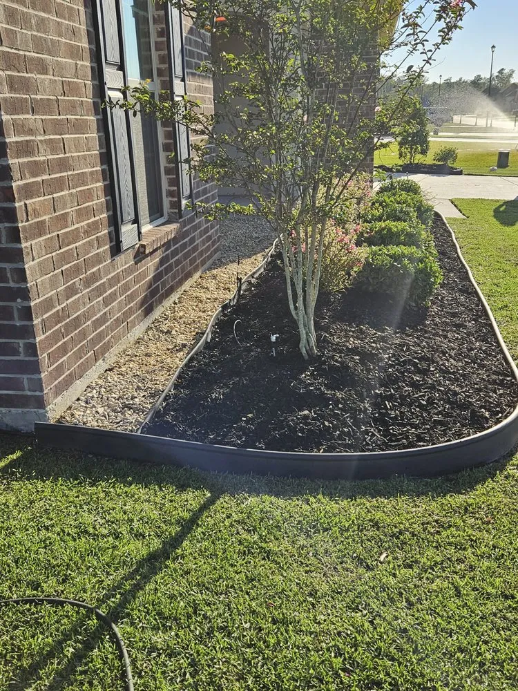 Local lawn care service in Zachary, LA - Hardy Lawn Care Service