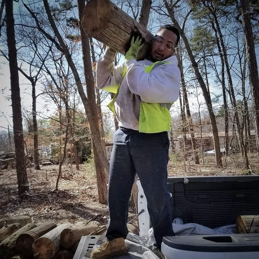 Professional garden landscaping experts serving Jackson, NJ - Hardy's Property Management