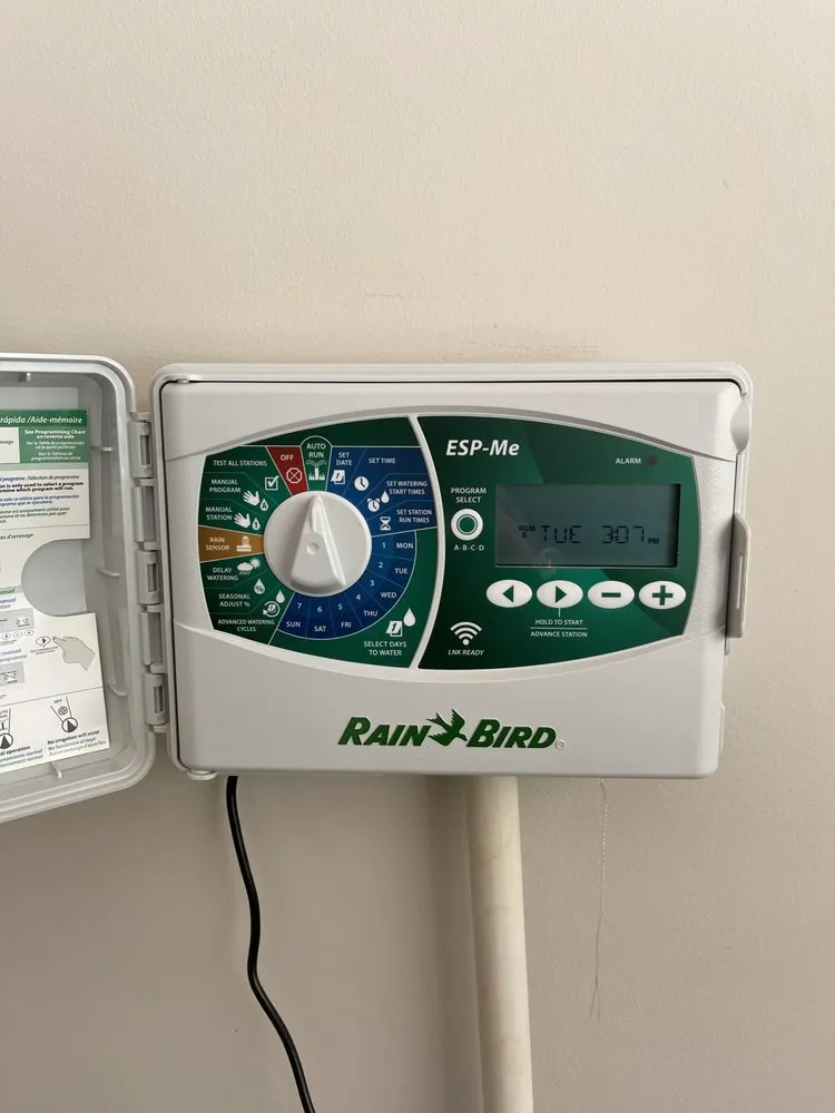 Custom lawn care service in Evans, GA by Harkins Landscape