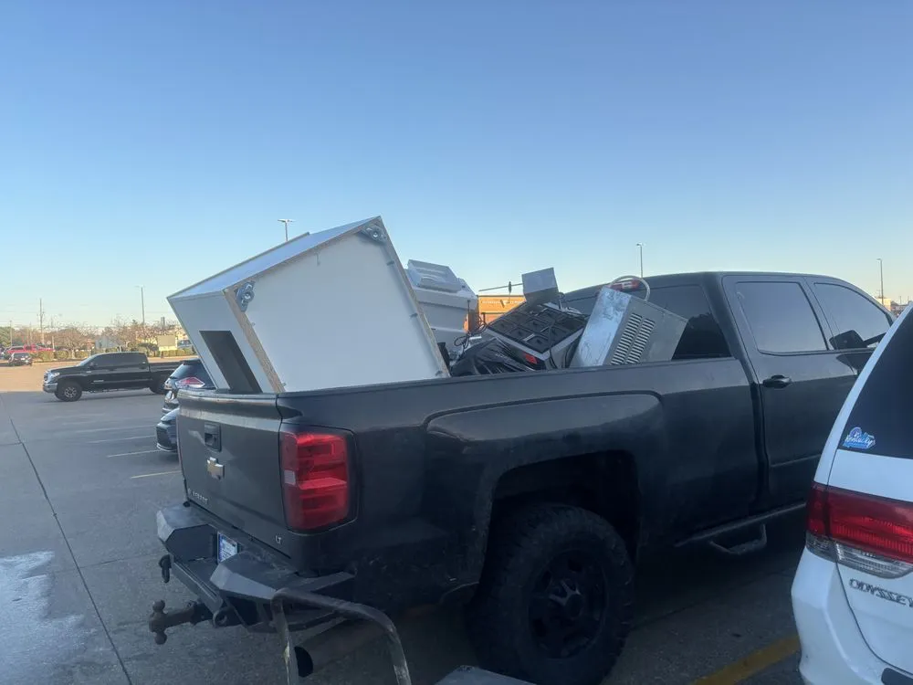 Expert garden landscaping in Harlan, KY by Harlan Maintenance Services