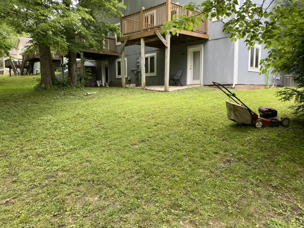 Professional lawn care service in Baldwin City, KS by Harley’s Lawn Care