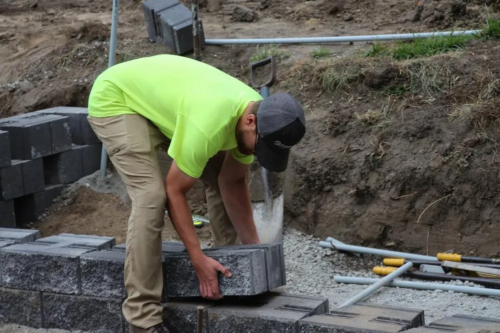 Affordable residential landscaping experts serving Fort Wayne, IN - Harlow Enterprises