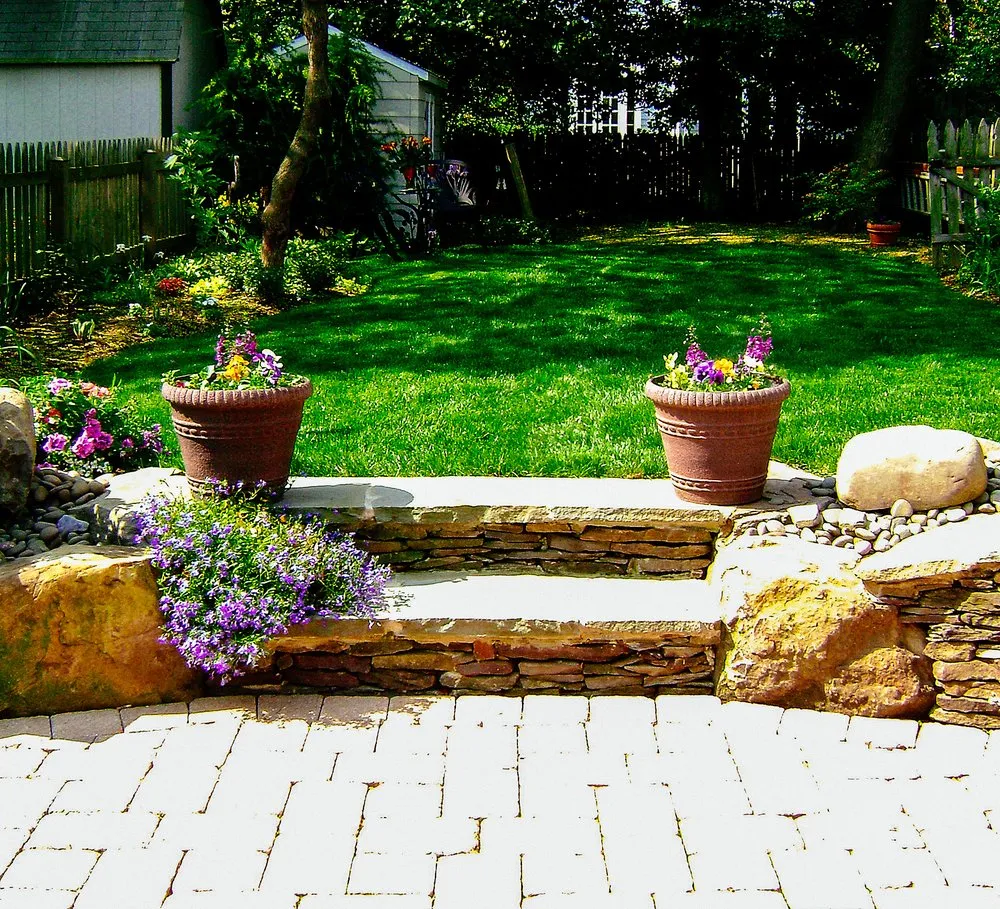 Local yard maintenance experts serving Annapolis, MD - Harmony Gardens