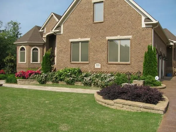 Top-rated lawn mowing service in Madison, AL - Harmony Landscape & Pond