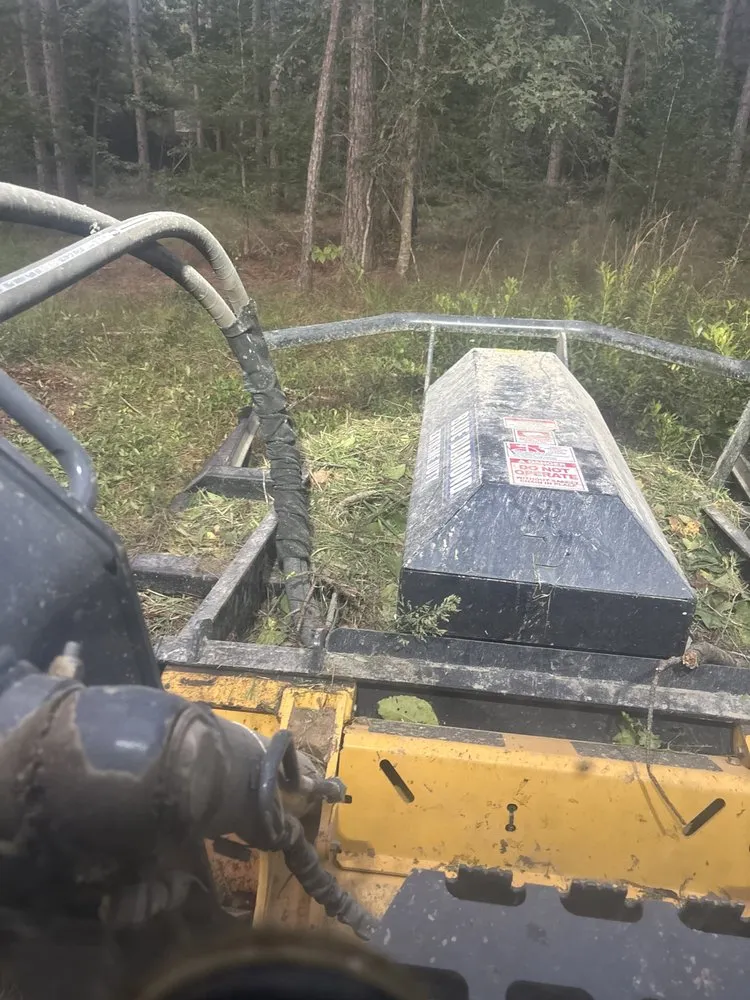 Top-rated yard maintenance in Jonesboro, AR - Harness Lawn And Land Management