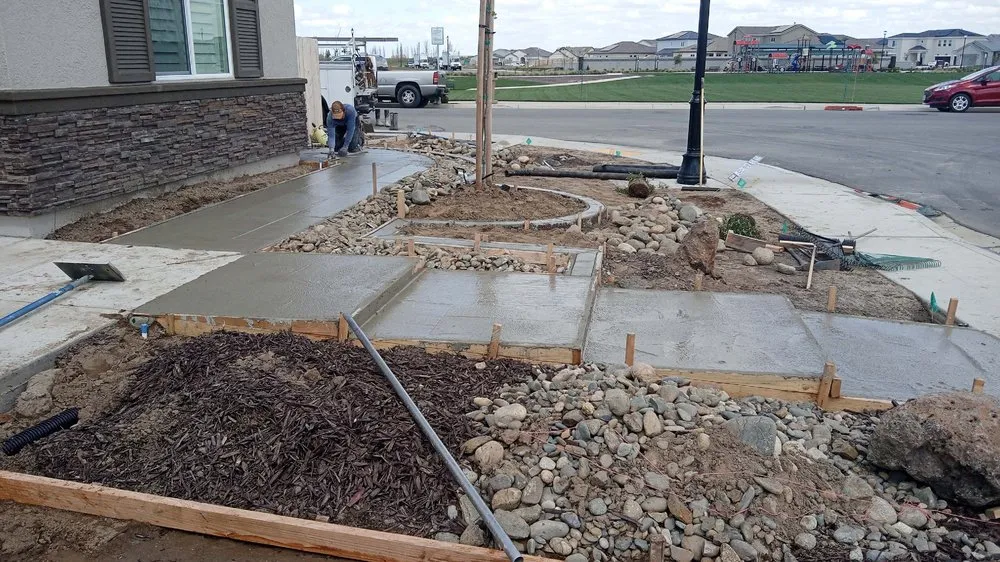 Expert landscaping services in Manteca, CA - Haro Concrete & Landscaping